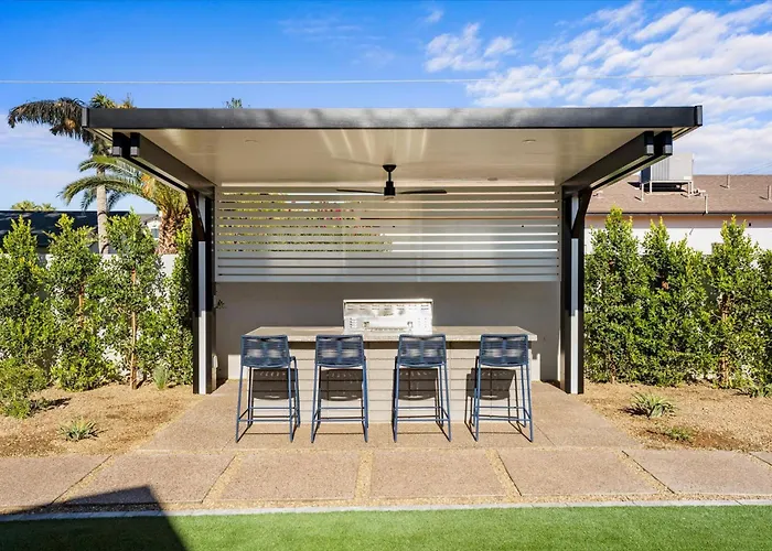 Luxe Villa, Private Pool Putting Green&bbq