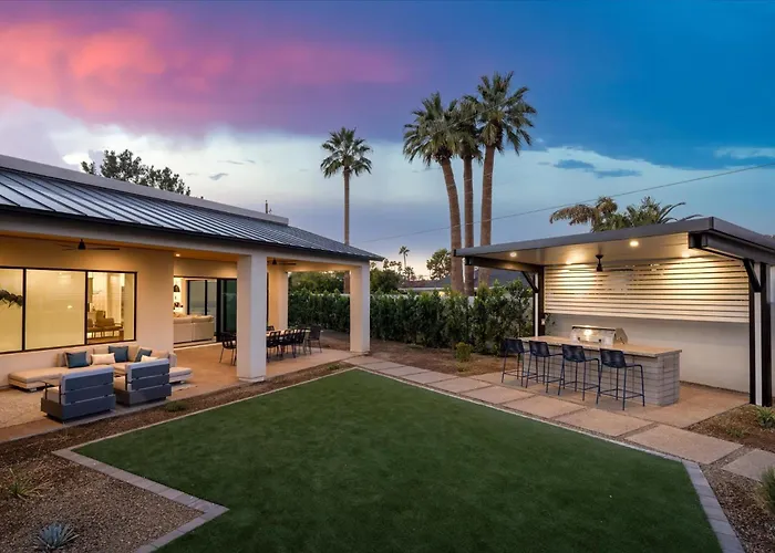 Villa Luxe Villa, Private Pool Putting Green&bbq